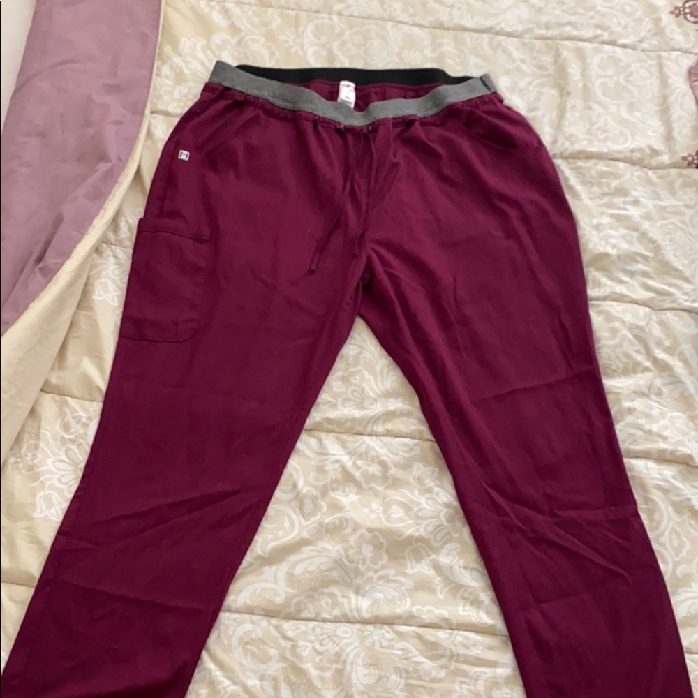 Scrub pants